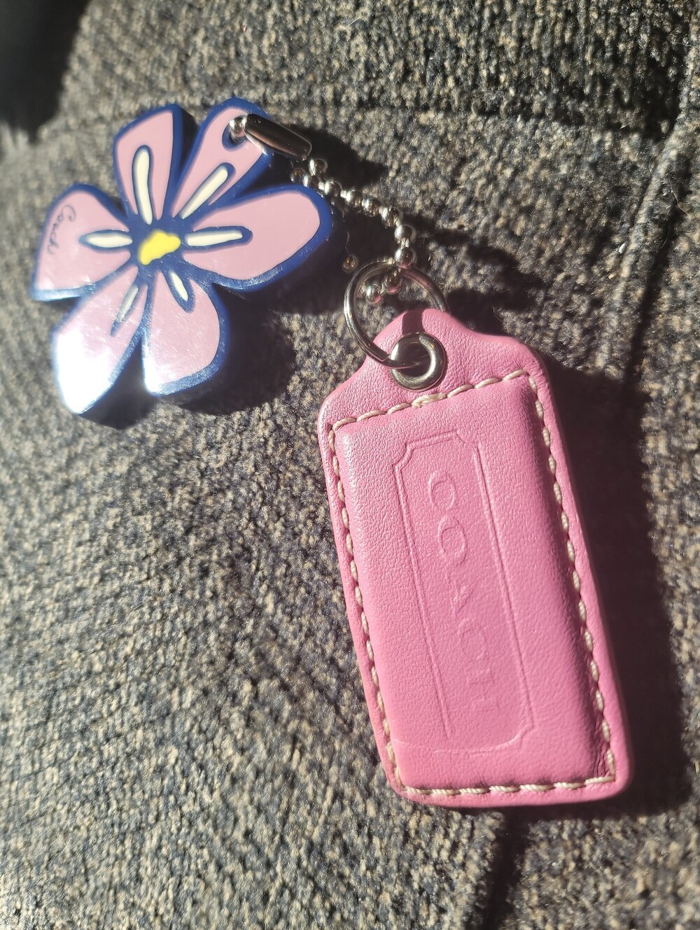 Coach Y2K Flower Charm And Pink Leather Hang Tag - Picture 2 of 5
